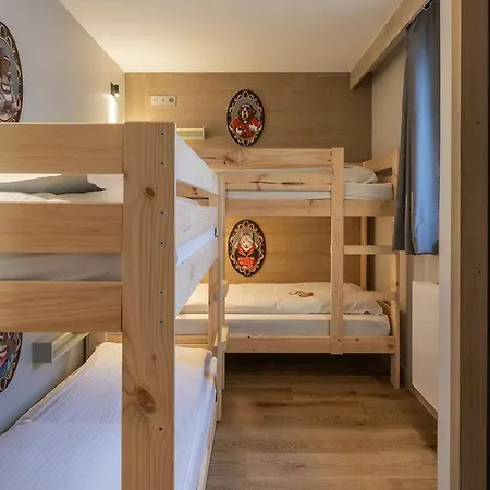 8 Pers, Centre Courchevel, Accès Pistes, Spa, Idéal Familles - Fr-1-631-203 Appartement Courchevel